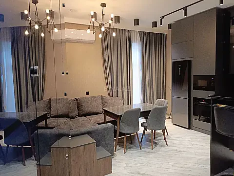 Kirayə verilir 3 otaqlı mənzil 100 m² — Bakı 3 otaq 100.00 m²