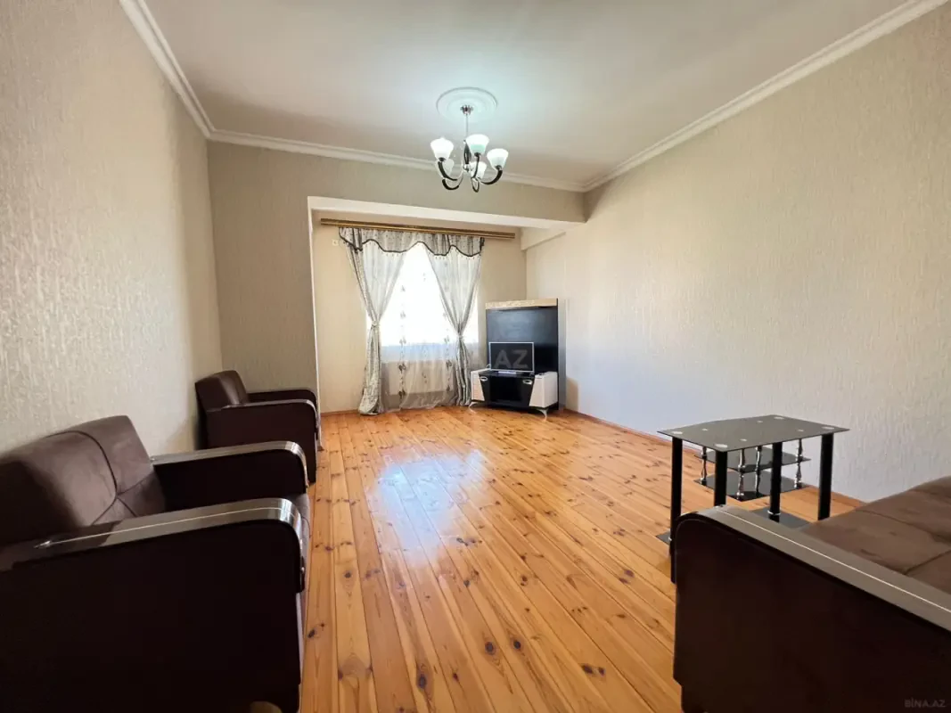 Kirayə verilir 3 otaqlı mənzil 110 m²