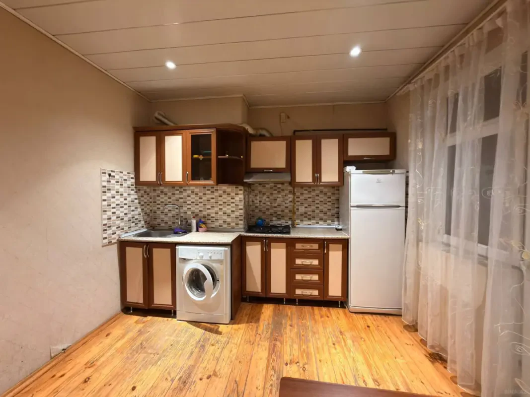 Kirayə verilir 1 otaqlı mənzil 55 m²