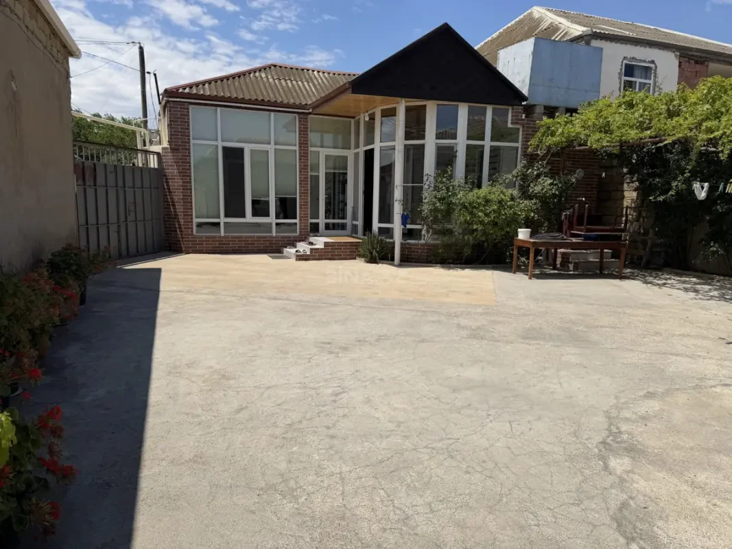 Satılır 5 otaqlı həyət evi 125 m²