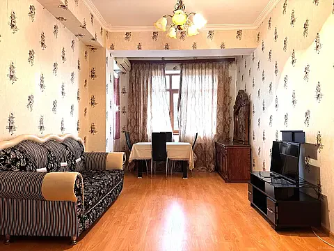 Kirayə verilir 2 otaqlı mənzil 70 m² — Bakı, Bayıl 2 otaq 70.00 m²