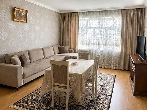 Kirayə verilir 2 otaqlı mənzil 50 m² — Bakı, M.Ə.Rəsulzadə qəs. 2 otaq 50.00 m²
