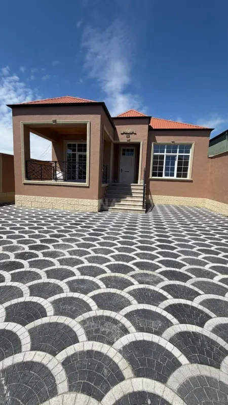 Satılır 4 otaqlı həyət evi 120 m²
