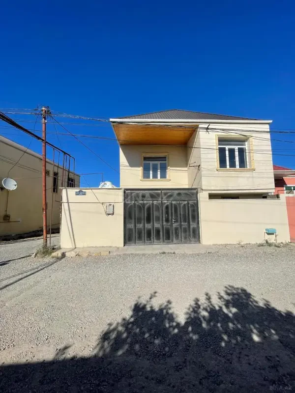 Satılır 7 otaqlı həyət evi 150 m²