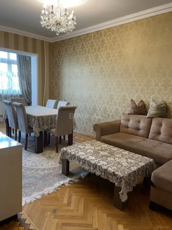Satılır 3 otaqlı mənzil 90 m²