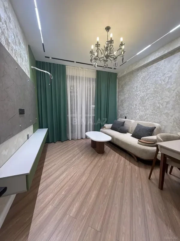 Satılır 2 otaqlı mənzil 55 m²