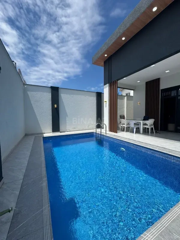 Satılır 4 otaqlı həyət evi 120 m²