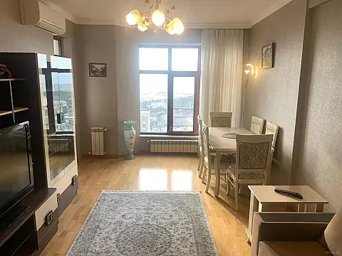 Kirayə verilir 1 otaqlı mənzil 63 m² — Bakı, Həzi Aslanov qəs. 1 otaq 63.00 m²