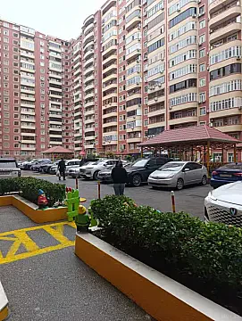 Kirayə verilir 2 otaqlı mənzil 65 m² — Bakı, 8-ci mikrorayon 2 otaq 65.00 m²