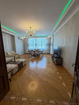 Kirayə verilir 4 otaqlı mənzil 159 m² — Bakı 4 otaq 159.00 m²