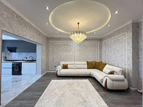 Satılır 2 otaqlı mənzil 90 m² — Bakı, Həzi Aslanov qəs. 2 otaq 90.00 m²
