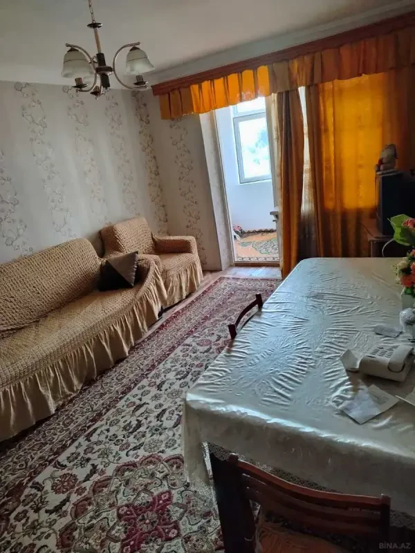 Satılır 3 otaqlı mənzil 65 m²