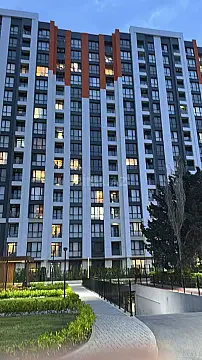 Satılır 3 otaqlı mənzil 70 m² — Bakı, İnşaatçılar 3 otaq 70.00 m²