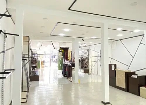 Kirayə verilir obyekt 160 m² — Bakı, Bakıxanov 160.00 m²