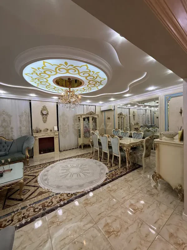 Kirayə verilir 5 otaqlı mənzil 201 m²