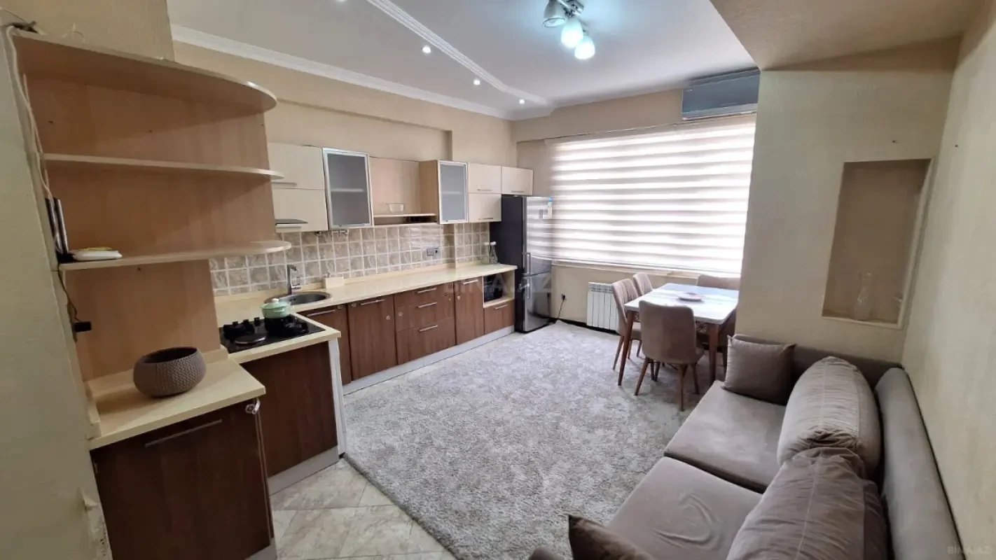 Kirayə verilir 2 otaqlı mənzil 55 m²