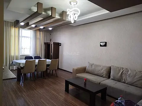 Kirayə verilir 3 otaqlı mənzil 100 m² — Bakı, Memar Əcəmi yanı 3 otaq 100.00 m²