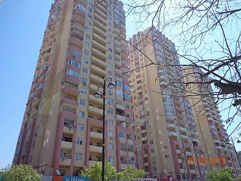Satılır 2 otaqlı mənzil 100 m² — Bakı, İnşaatçılar 2 otaq 100.00 m²