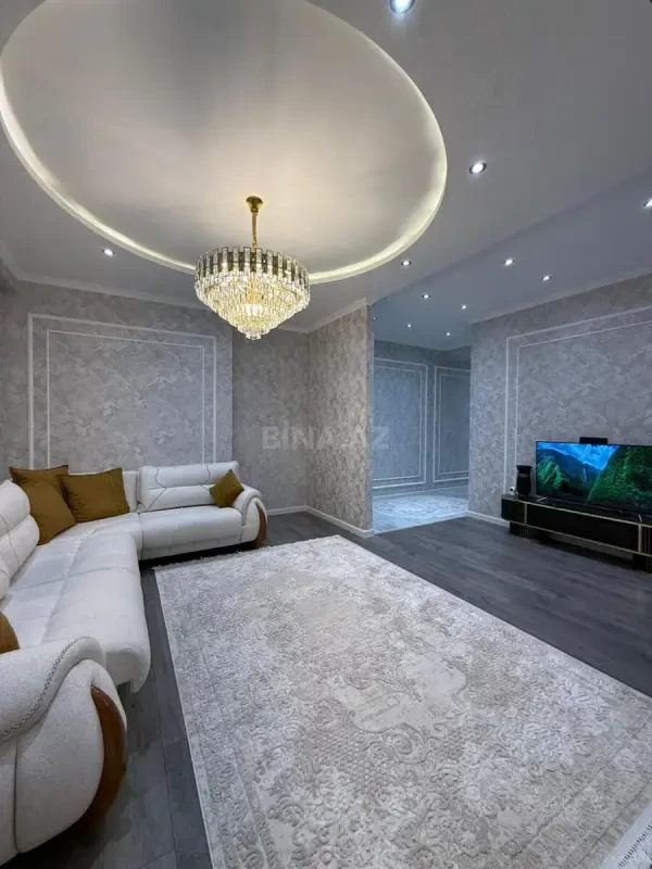 Satılır 2 otaqlı mənzil 89 m²