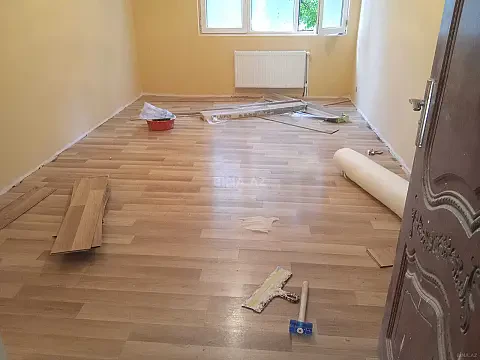 Satılır 3 otaqlı mənzil 100 m² — Bakı, Memar Əcəmi yanı 3 otaq 100.00 m²