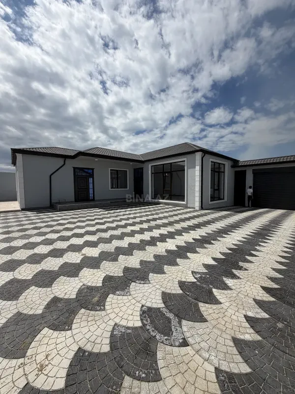 Satılır 4 otaqlı həyət evi 170 m²
