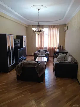 Kirayə verilir 2 otaqlı mənzil 90 m² — Bakı, Xətai 2 otaq 90.00 m²