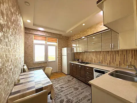 Satılır 3 otaqlı mənzil 115 m² — Bakı 3 otaq 115.00 m²