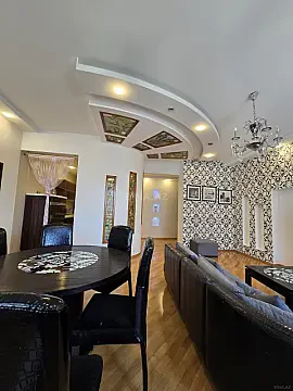 Satılır 3 otaqlı mənzil 149 m² — Bakı 3 otaq 149.00 m²