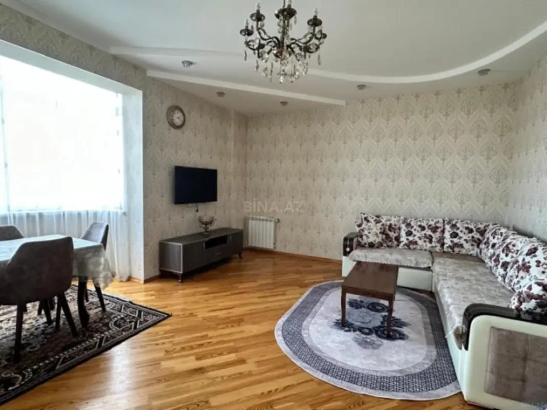 Satılır 2 otaqlı mənzil 95 m²