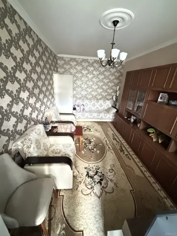 Satılır 3 otaqlı mənzil 79.1 m²