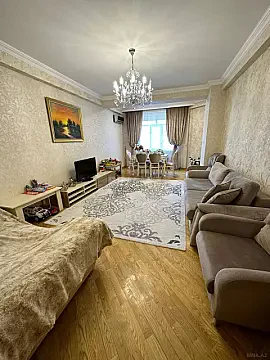 Kirayə verilir 3 otaqlı mənzil 130 m² — Bakı, Nərimanov 3 otaq 130.00 m²