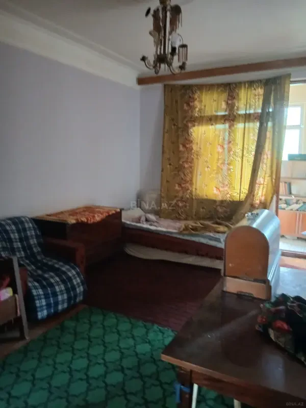 Satılır 2 otaqlı mənzil 42.5 m²