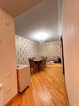 Satılır 3 otaqlı mənzil 100 m² — Bakı, Həzi Aslanov qəs. 3 otaq 100.00 m²