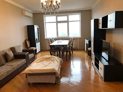 Kirayə verilir 2 otaqlı mənzil 102 m² — Bakı, Nərimanov 2 otaq 102.00 m²