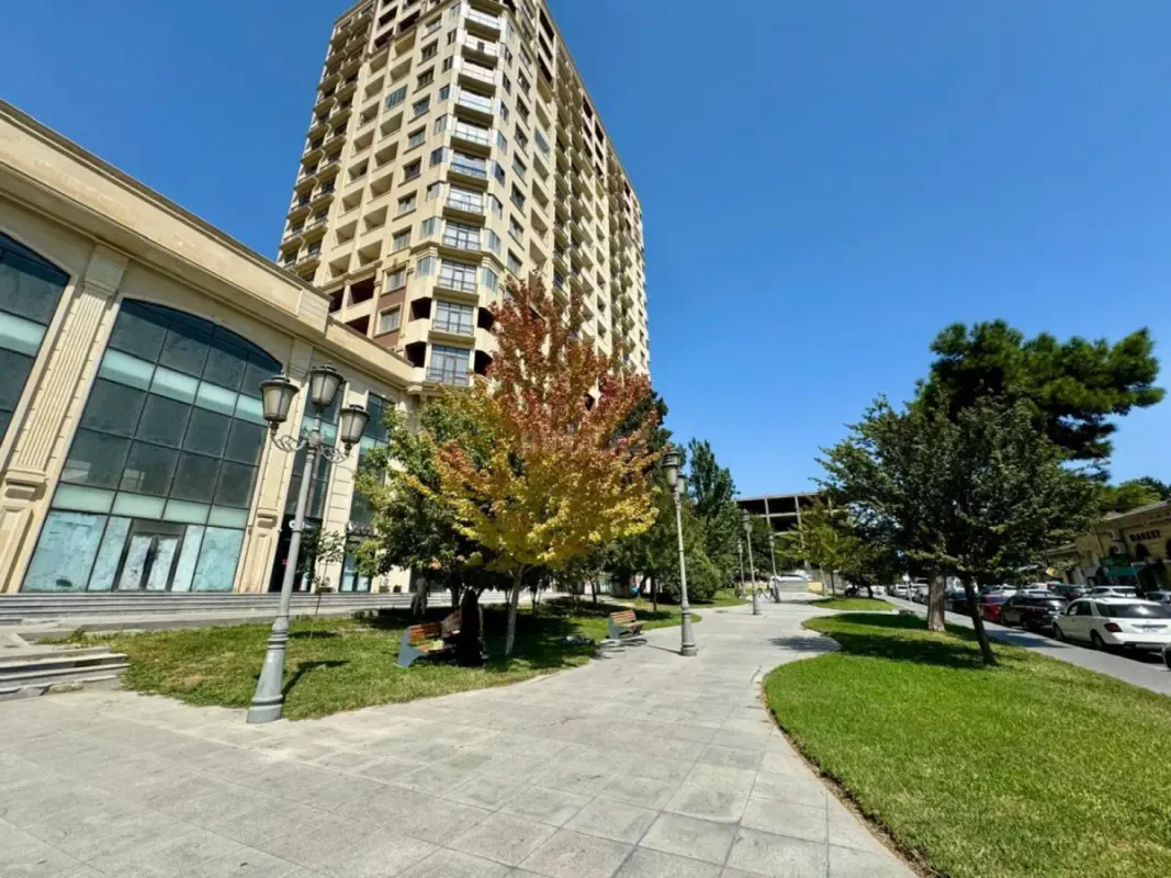 Kirayə verilir obyekt 140 m²