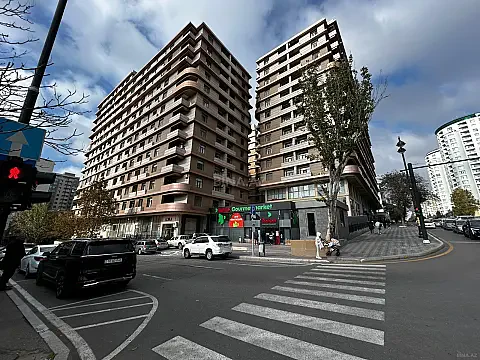 Satılır 1 otaqlı mənzil 35 m² — Bakı 1 otaq 35.00 m²