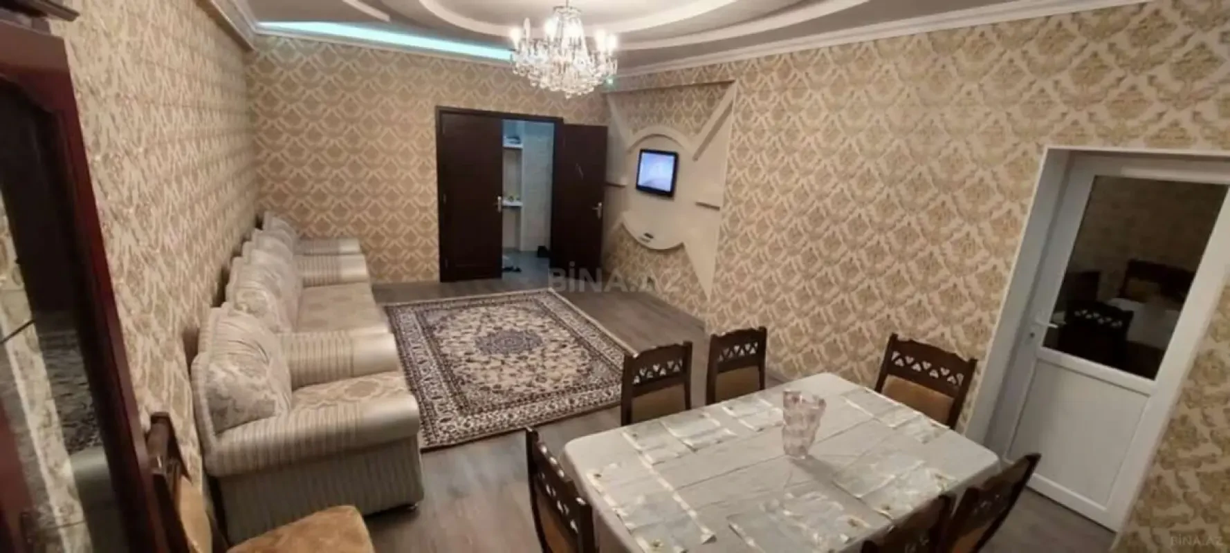Kirayə verilir 2 otaqlı mənzil 80 m²