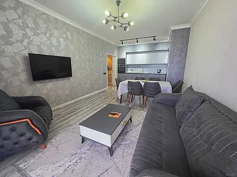 Kirayə verilir 3 otaqlı mənzil 106 m² — Bakı 3 otaq 106.00 m²