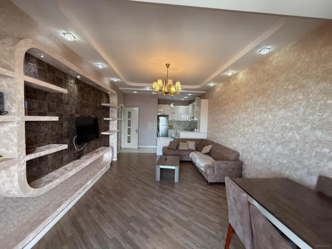 Kirayə verilir 2 otaqlı mənzil 85 m²