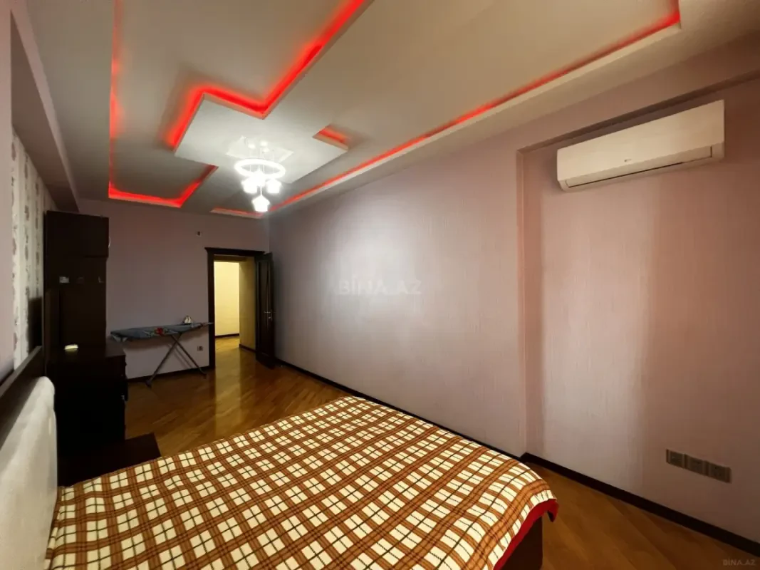 Kirayə verilir 2 otaqlı mənzil 97 m²
