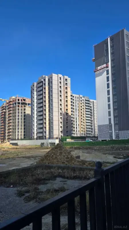 Satılır 2 otaqlı mənzil 64 m²
