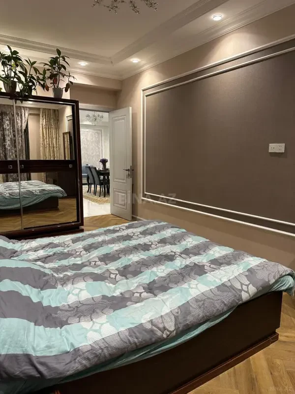 Kirayə verilir 3 otaqlı mənzil 100 m²