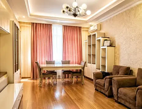 Kirayə verilir 2 otaqlı mənzil 76 m² — Bakı, Əhmədli 2 otaq 76.00 m²