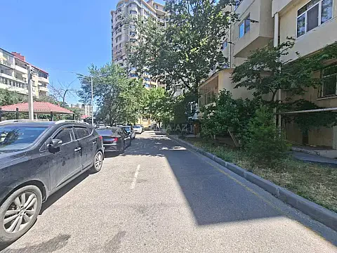 Kirayə verilir 3 otaqlı mənzil 60 m² — Bakı 3 otaq 60.00 m²