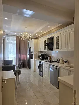 Satılır 3 otaqlı mənzil 114 m² — Bakı 3 otaq 114.00 m²