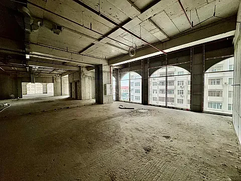 Kirayə verilir obyekt 1400 m² — Bakı, Xətai 1400.00 m²