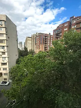 Kirayə verilir 2 otaqlı mənzil 75 m² — Bakı 2 otaq 75.00 m²