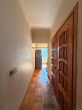 Satılır 4 otaqlı mənzil 110 m² — Bakı, İnşaatçılar 4 otaq 110.00 m²