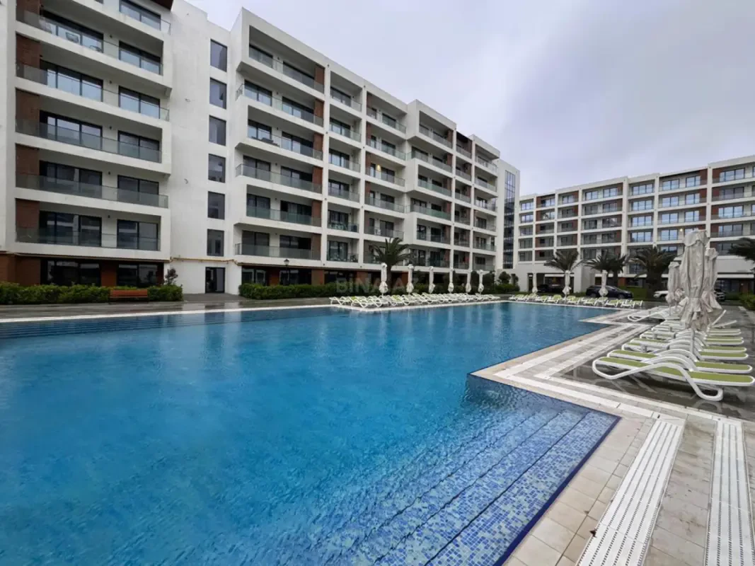 Satılır 1 otaqlı mənzil 56 m²
