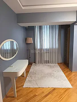 Kirayə verilir 3 otaqlı mənzil 90 m² — Bakı 3 otaq 90.00 m²